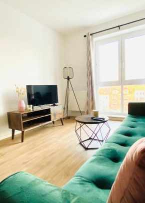 Gemütliches Studio mit Küche, Netflix & Panoramablick in Citynähe